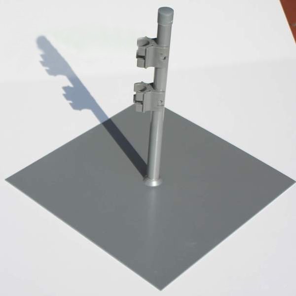 Fußplatte aus Metall für Paravent (35 cm x 35 cm)